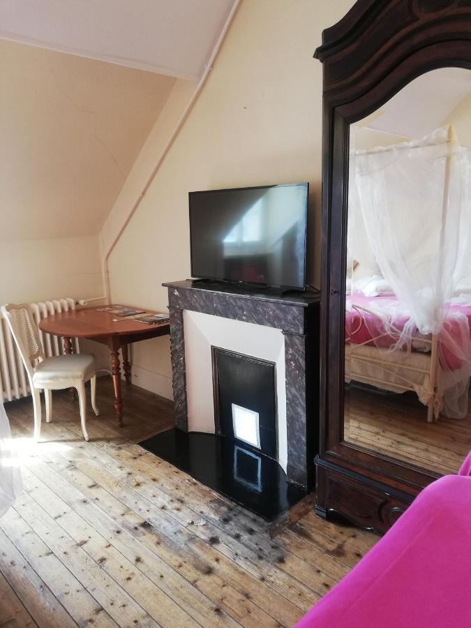Апартаменти La Chambre D'Hote De Christelle Шербур-ан-Котантен Екстер'єр фото